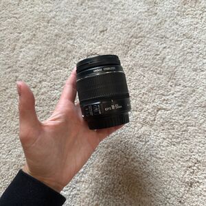 Canon EF-S 18-55mm f/3.5-5.6 IS Lens